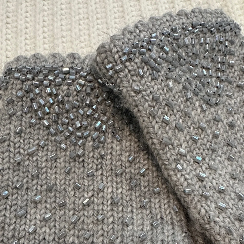 Talbots Gray Rhinestone Knit Gloves, Holiday Gift, NWT